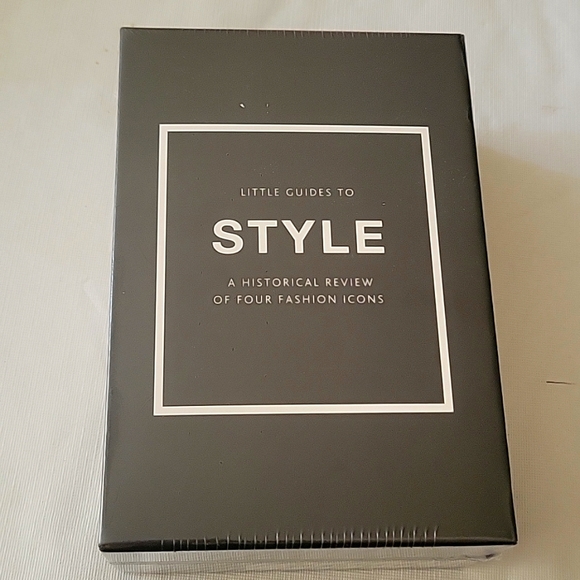Little guides to style book,(winners choice) pick 1! - Picture 1 of 5